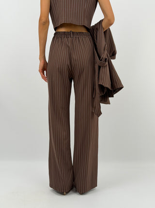 Completo Giacca con Cintura e Pantalone Gessato Marrone
