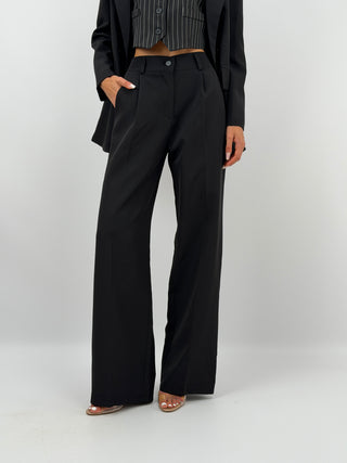 Completo Blazer con Cintura e Pantalone Nero