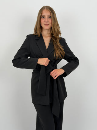 Tailleur Giacca con Nodo e Pantalone Keira Nero