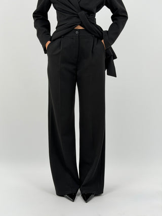 Tailleur Giacca con Nodo e Pantalone Keira Nero