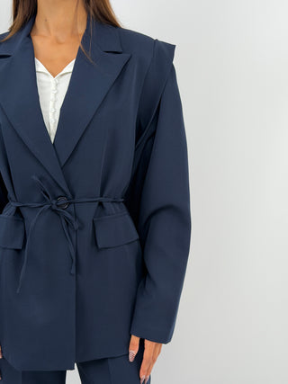 Tailleur con Spalle Strutturate Blu