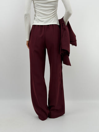 Tailleur con Spalle Strutturate Burgundy