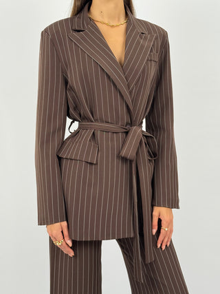 Tailleur Gessato con Cintura Brave Intense Marrone