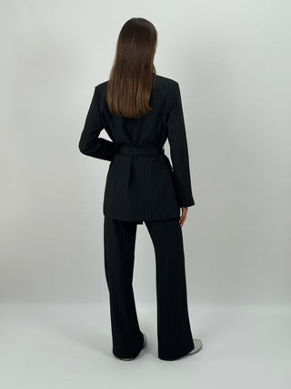 Tailleur Gessato con Cintura Brave Nero