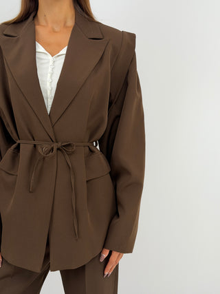 Tailleur con Spalle Strutturate Marrone