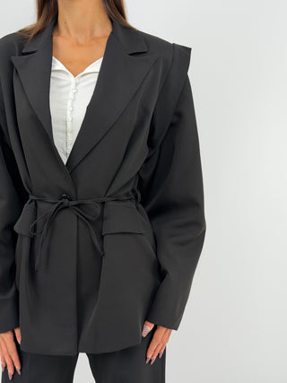 Tailleur con Spalle Strutturate Nero