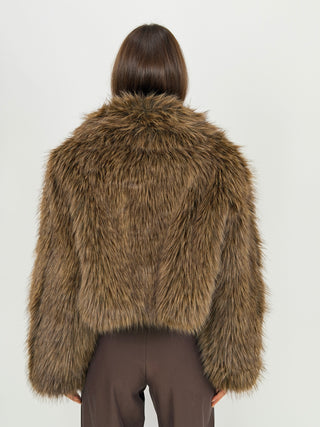 Pelliccia con Collo Alto Berna Marrone