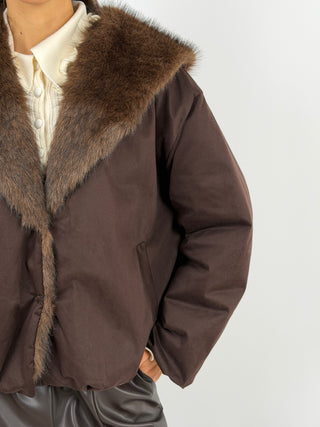 Giubbotto Imbottito con Collo in Pelliccia Marrone