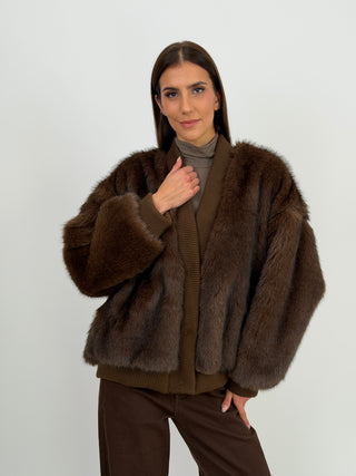 Giacca in Pelliccia con Bordi Marroni