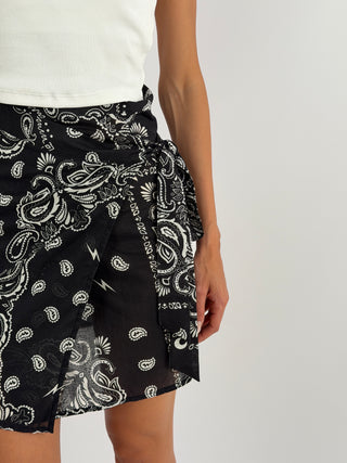 Gonna Pareo in Cotone con Fantasia Bandana Nera