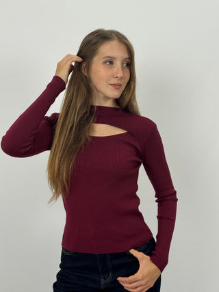 Maglia a Costine con Cut-Out Bordeaux