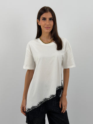 T-Shirt Lumina Asimmetrica con Pizzo Bianca