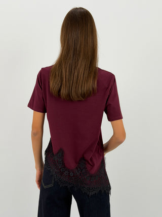T-Shirt Asimettrica con Pizzo Bordeaux