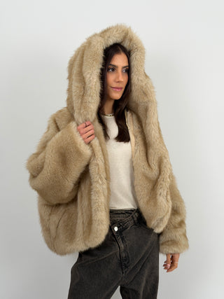 Pelliccia Ampia con Cappuccio Chamonix Miele