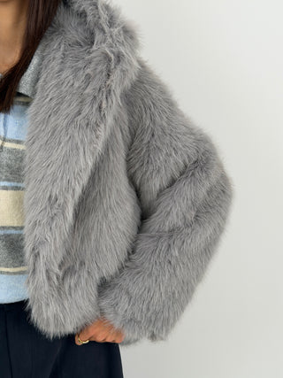 Pelliccia Ampia con Cappuccio Chamonix Grigia