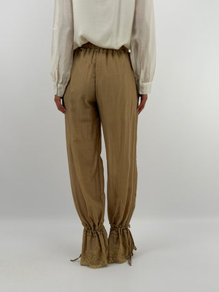 Pantalone con Lacci e Pizzo Cammello