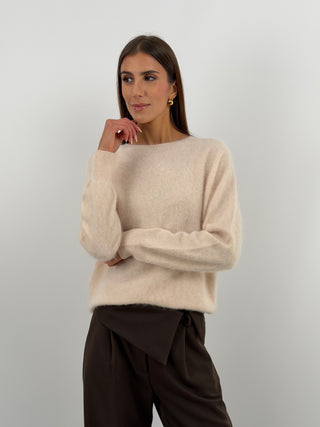 Pullover Girocollo in Lana e Cashmere Rosa Cipria - Pullover rosa cipria in lana e cashmere a girocollo con maniche lunghe. Filato morbido che non punge. | Paloma Store