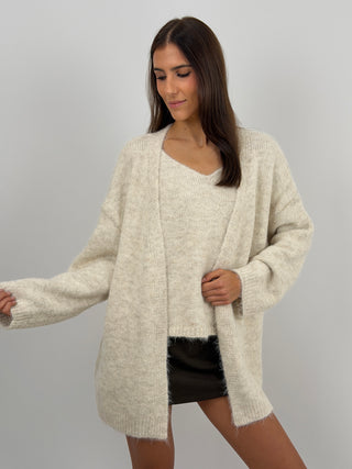 Twin Set in Maglia con Top e Cardigan Beige