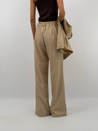 Completo Gessato con Gilet Beige