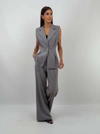 Completo Gessato con Gilet Grigio