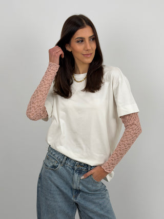 T-Shirt Bianca con Maniche in Pizzo Rosa Antico