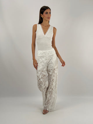 Top Scollo a V con Pizzo Bianco