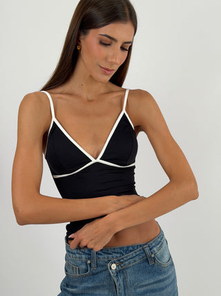 Top Nero con Bordo a Contrasto