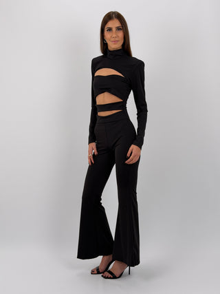 Tuta Due Pezzi Nera con Cut Out e Copri Spalle